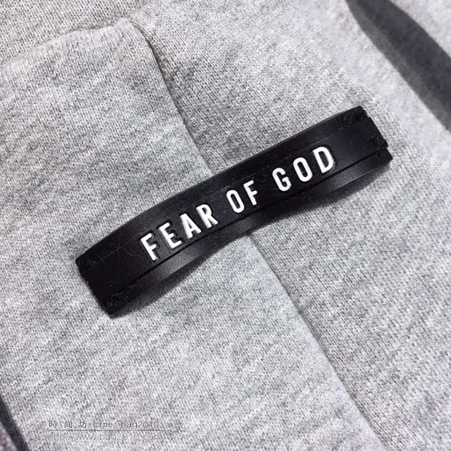 Fear Of God FOG 19春夏新款短褲 灰色男款運動短褲  tzy1864